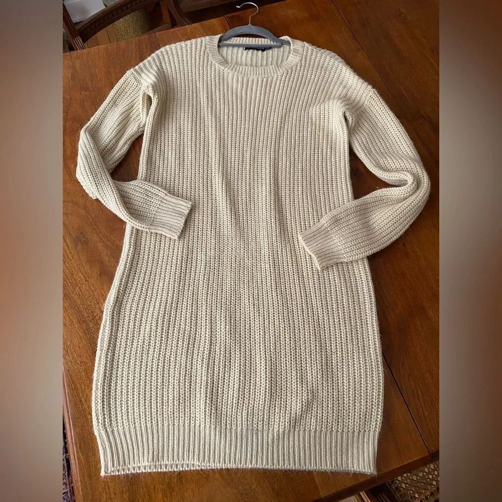 PrettyLittleThing Cream Knit Sweater Dress Long Sleeve Cozy Fall Winter Size 4